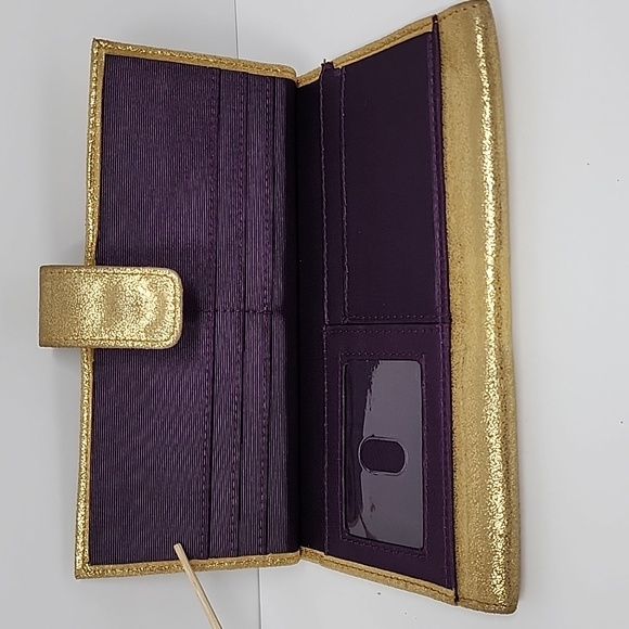 Hobo Gold Clutch Bag - Picture 3 of 5